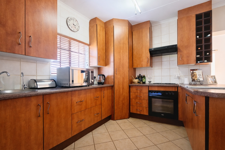 4 Bedroom Property for Sale in Safari Gardens North West